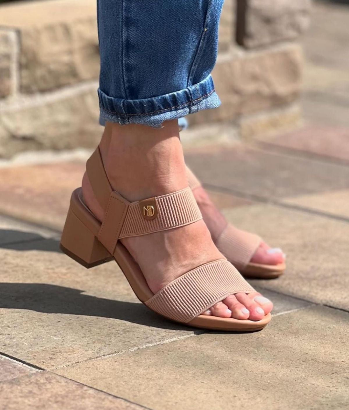 Sandalia Modare Beige