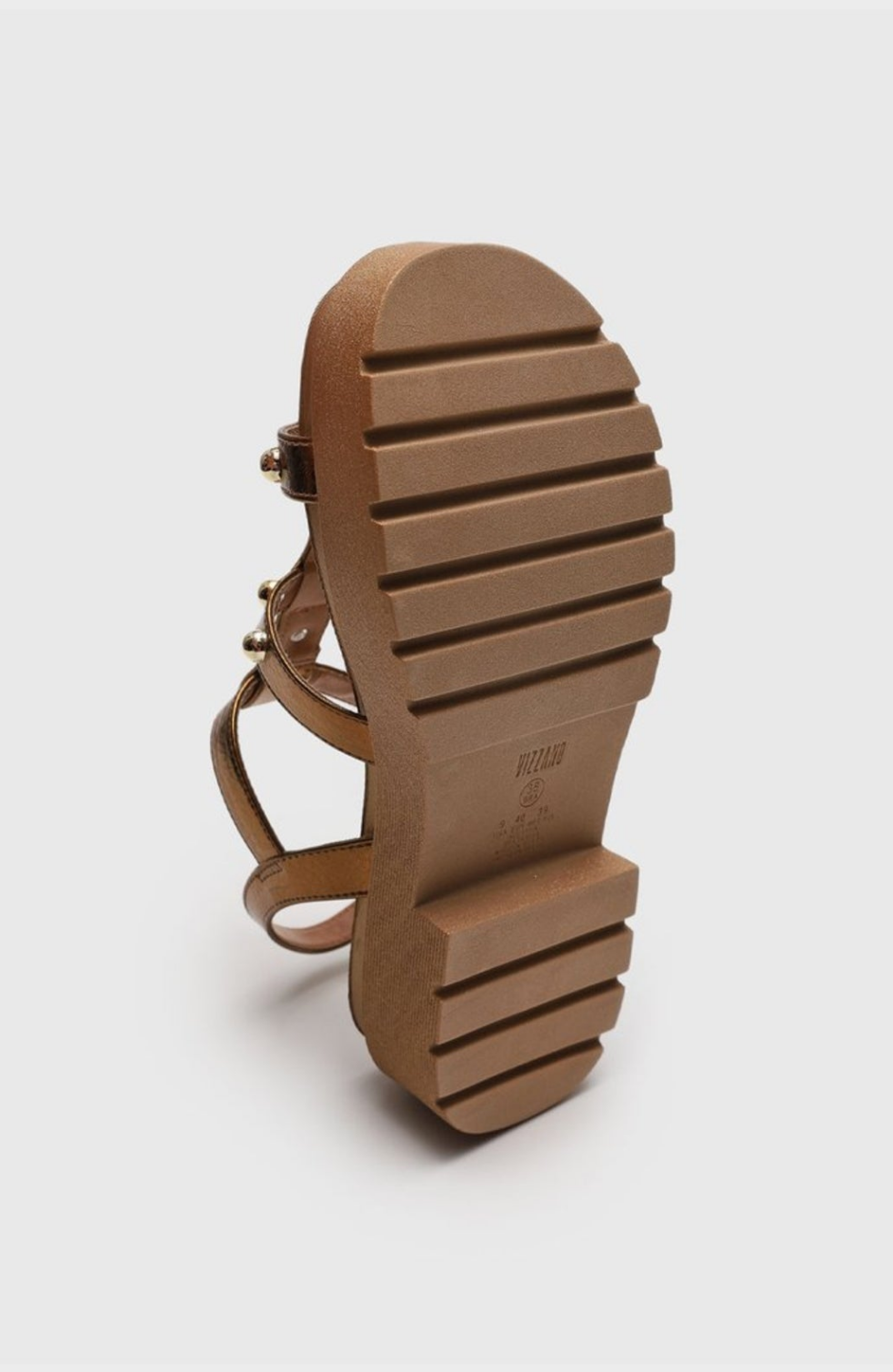 Sandalias Chunky Vizzano oro viejo