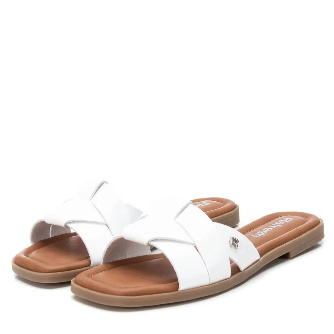 Sandalia de mujer Refresh flat blanca MokaBoutiqueCR
