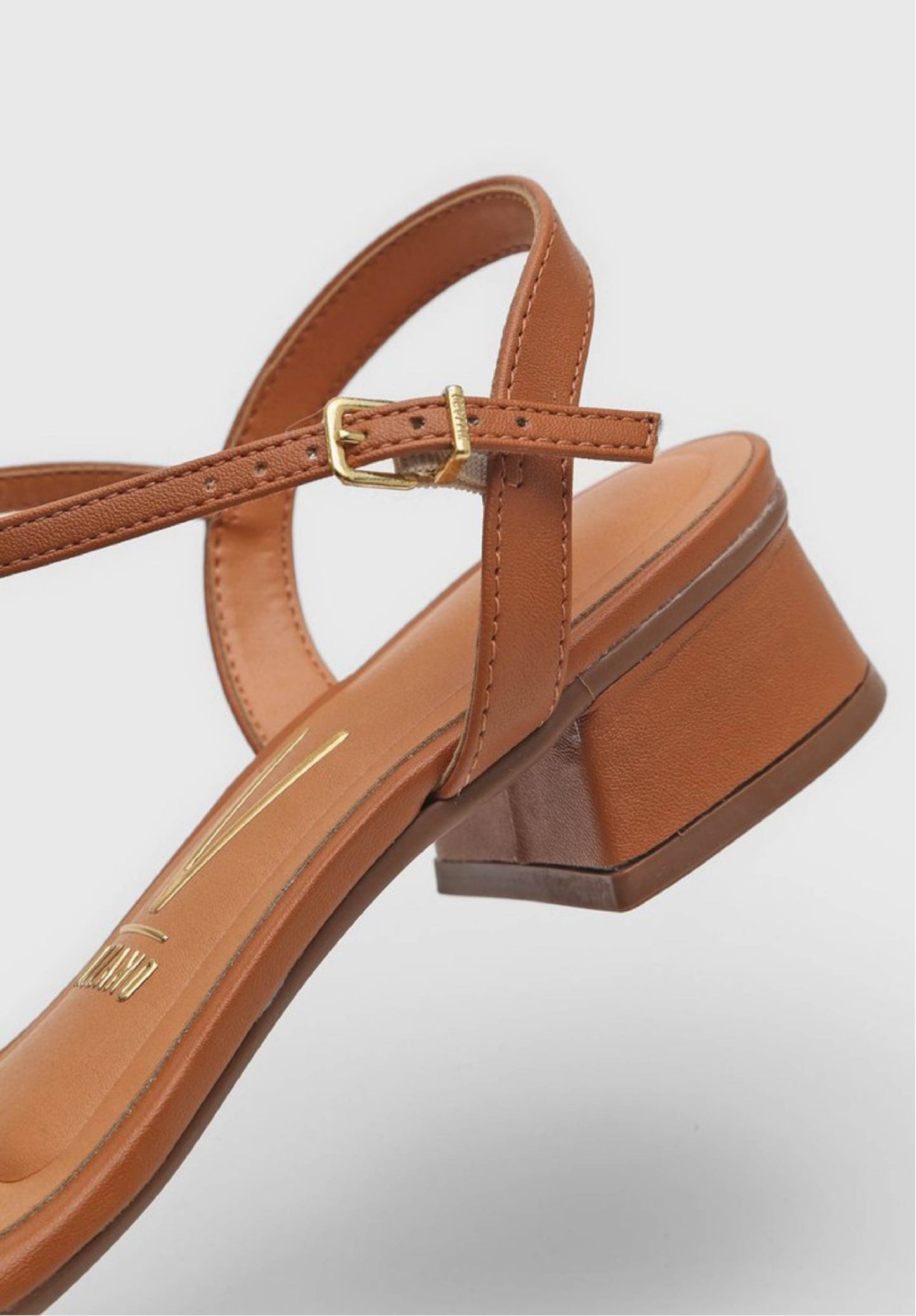 Sandalia Vizzano Camel