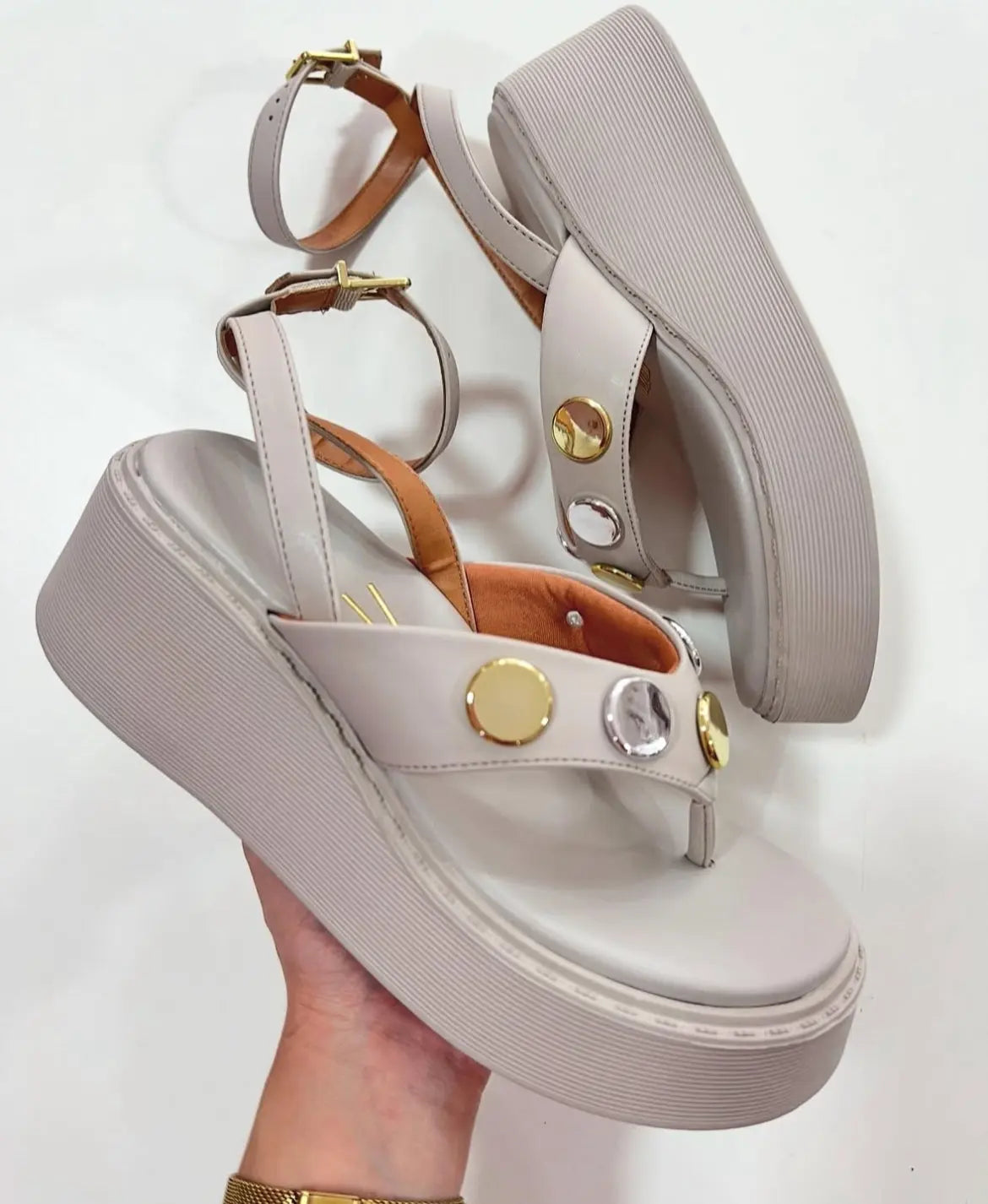 Sandalias Vizzano tobillera gris MokaBoutiqueCR
