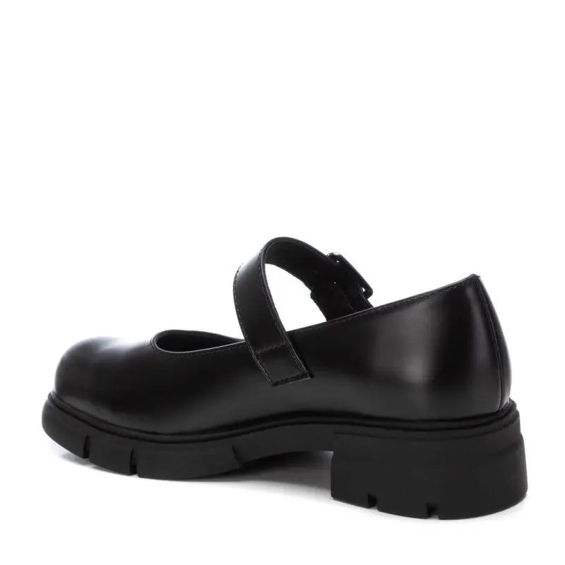 Zapato negro niña Refresh MokaBoutiqueCR