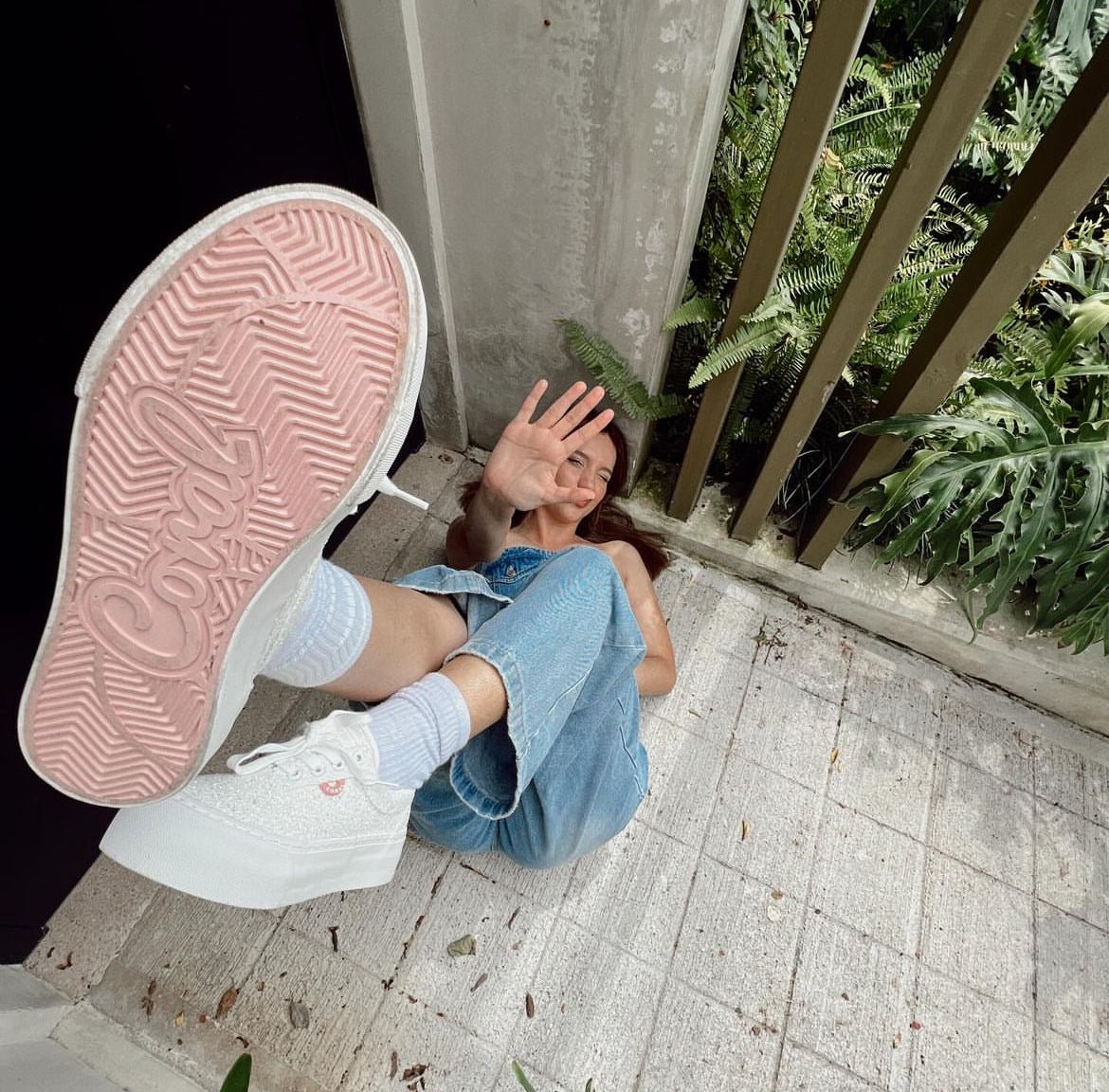 Tenis White Glitter - MokaBoutiqueCR