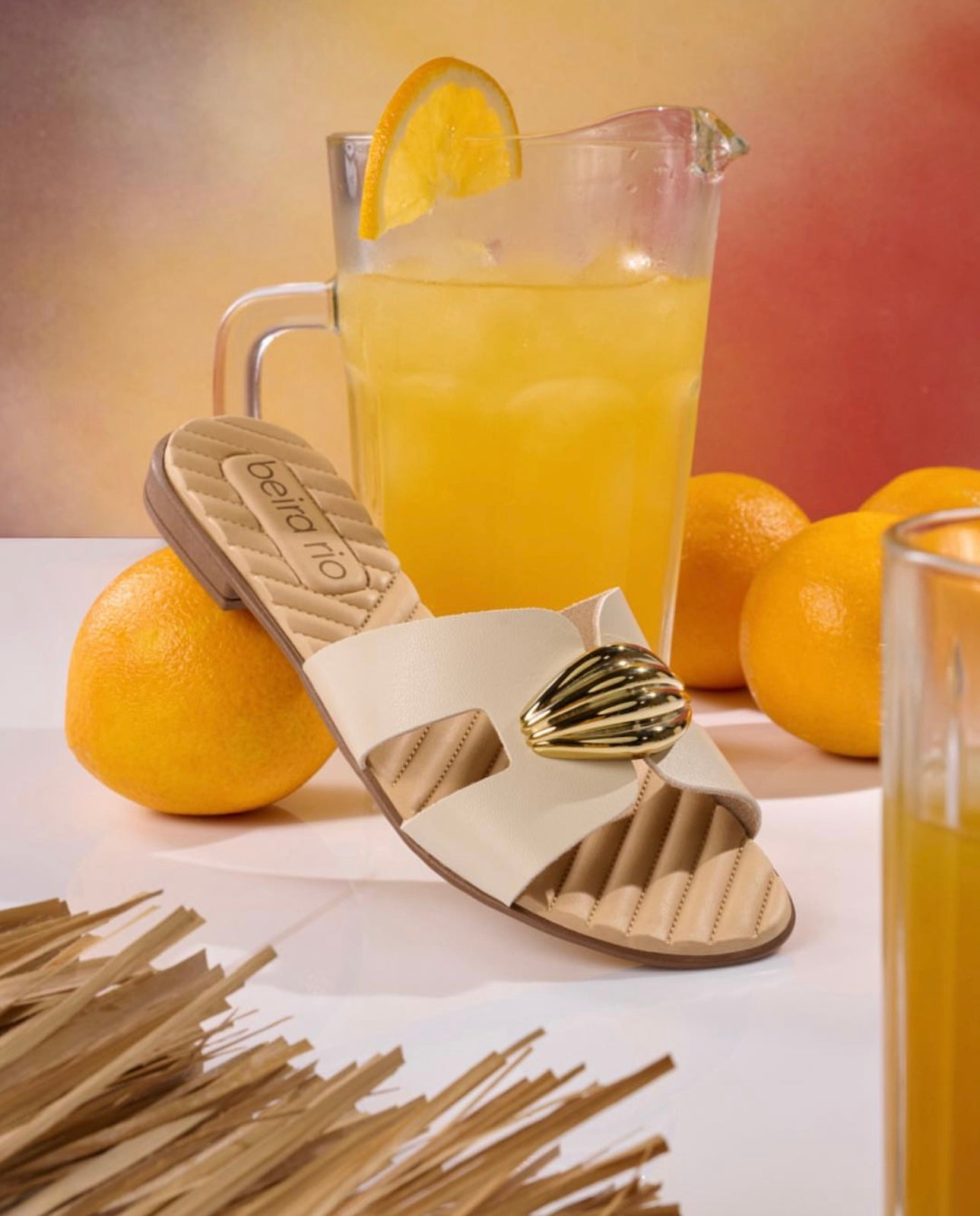 Sandalia crema Beira rio