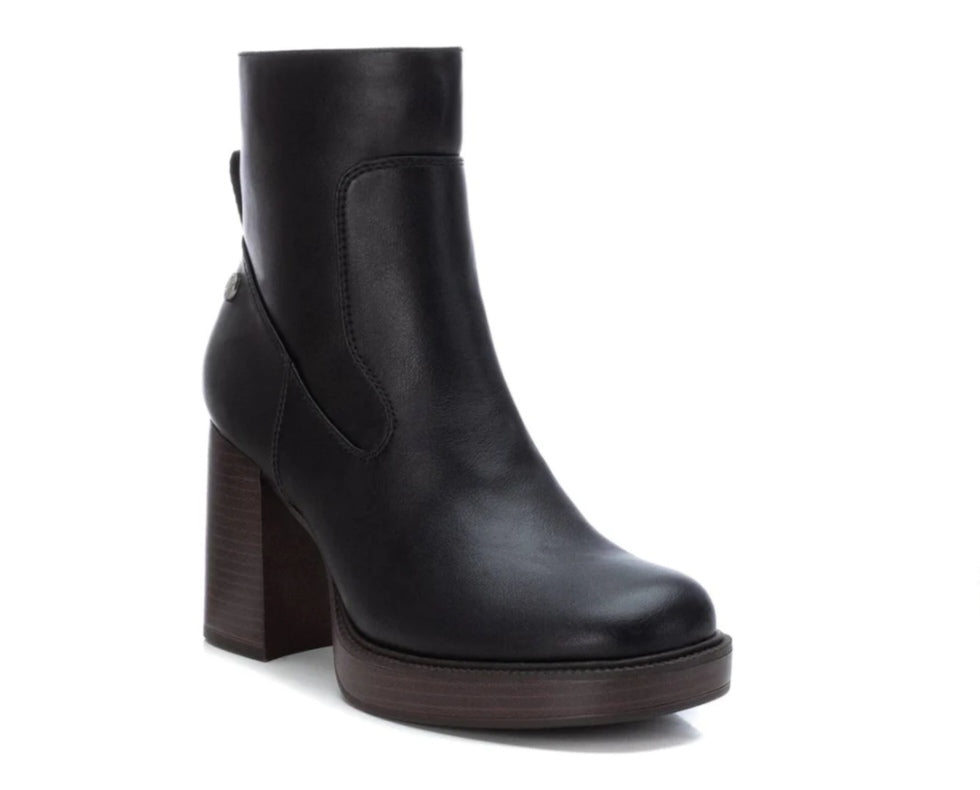 Botas Negra Refresh MokaBoutiqueCR