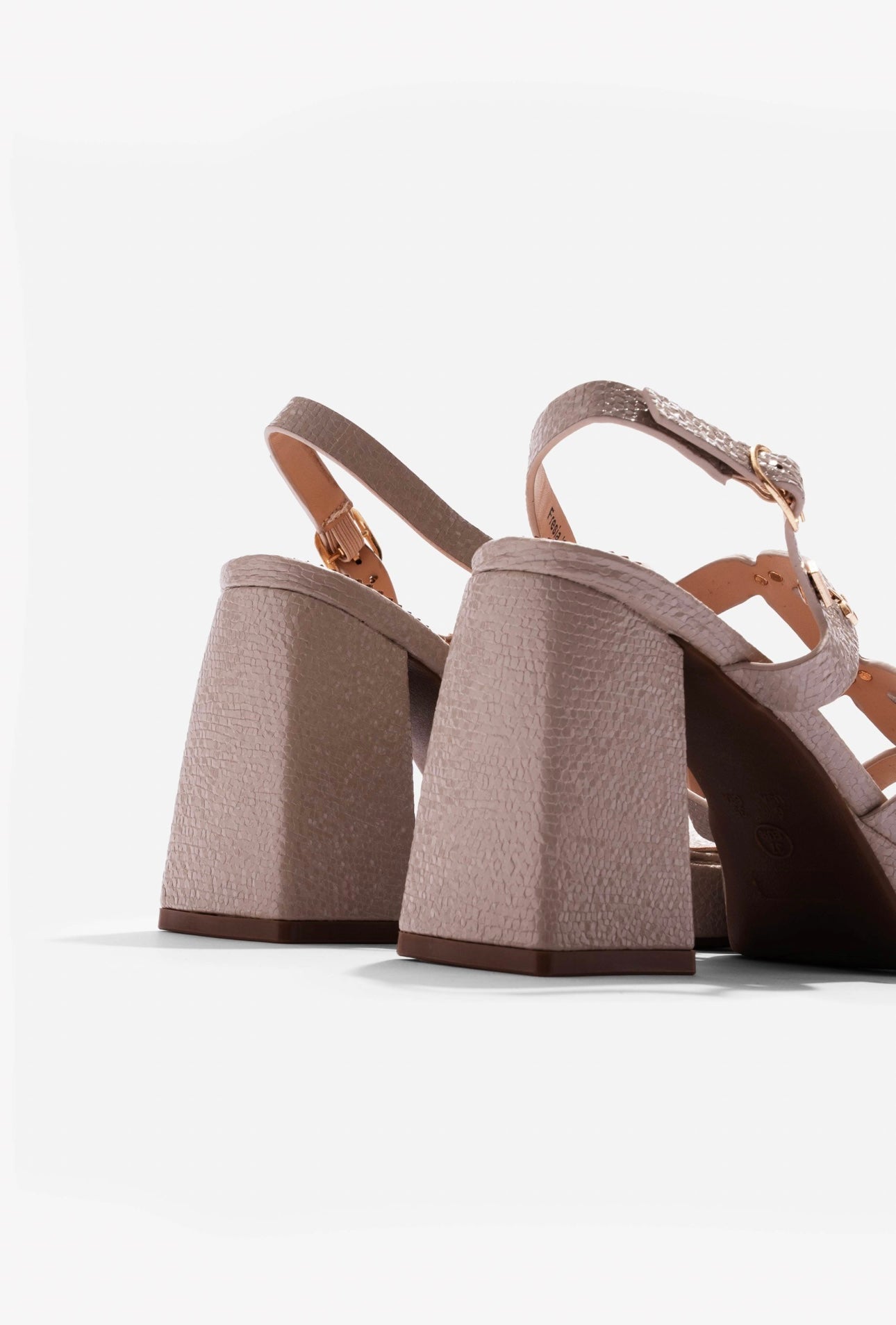 Sandalia Promise Fresia