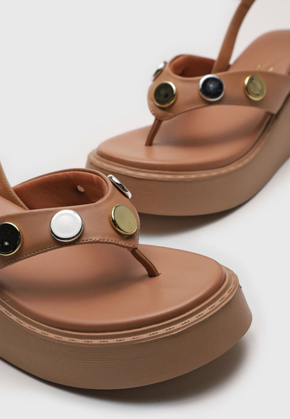 Sandalia plataforma Vizzano color nude