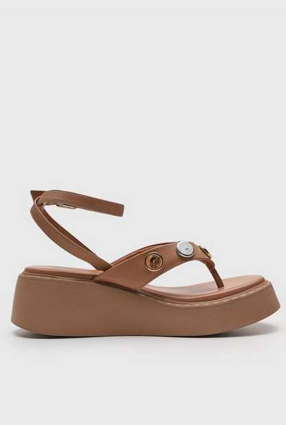 Sandalia plataforma Vizzano color nude