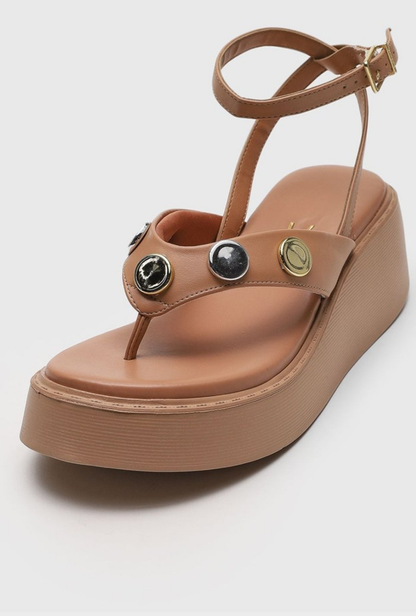 Sandalia plataforma Vizzano color nude