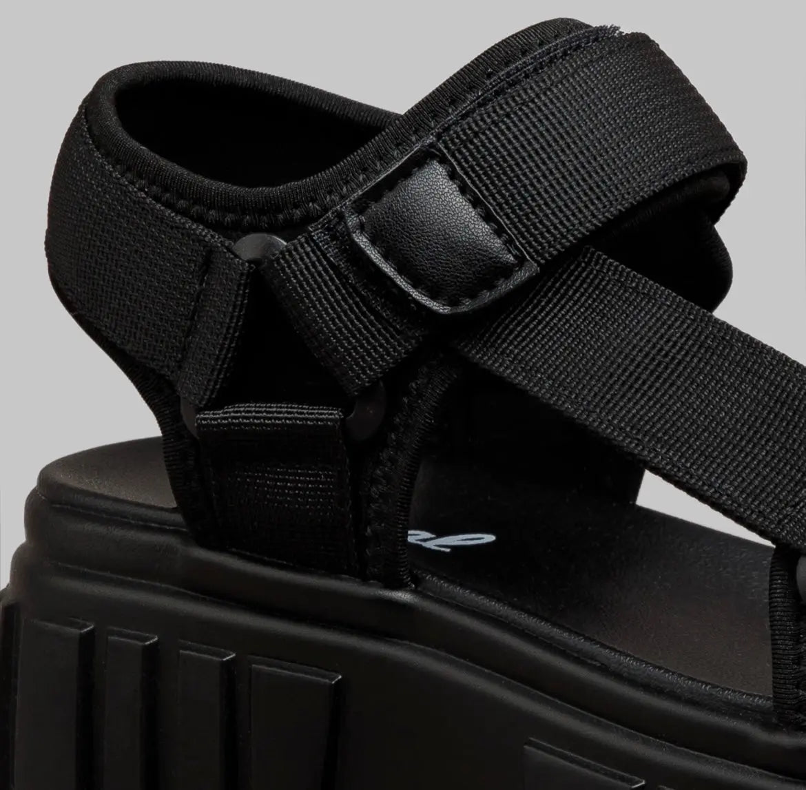 Sandalias Chunky Negra Percy Coral MokaBoutiqueCR