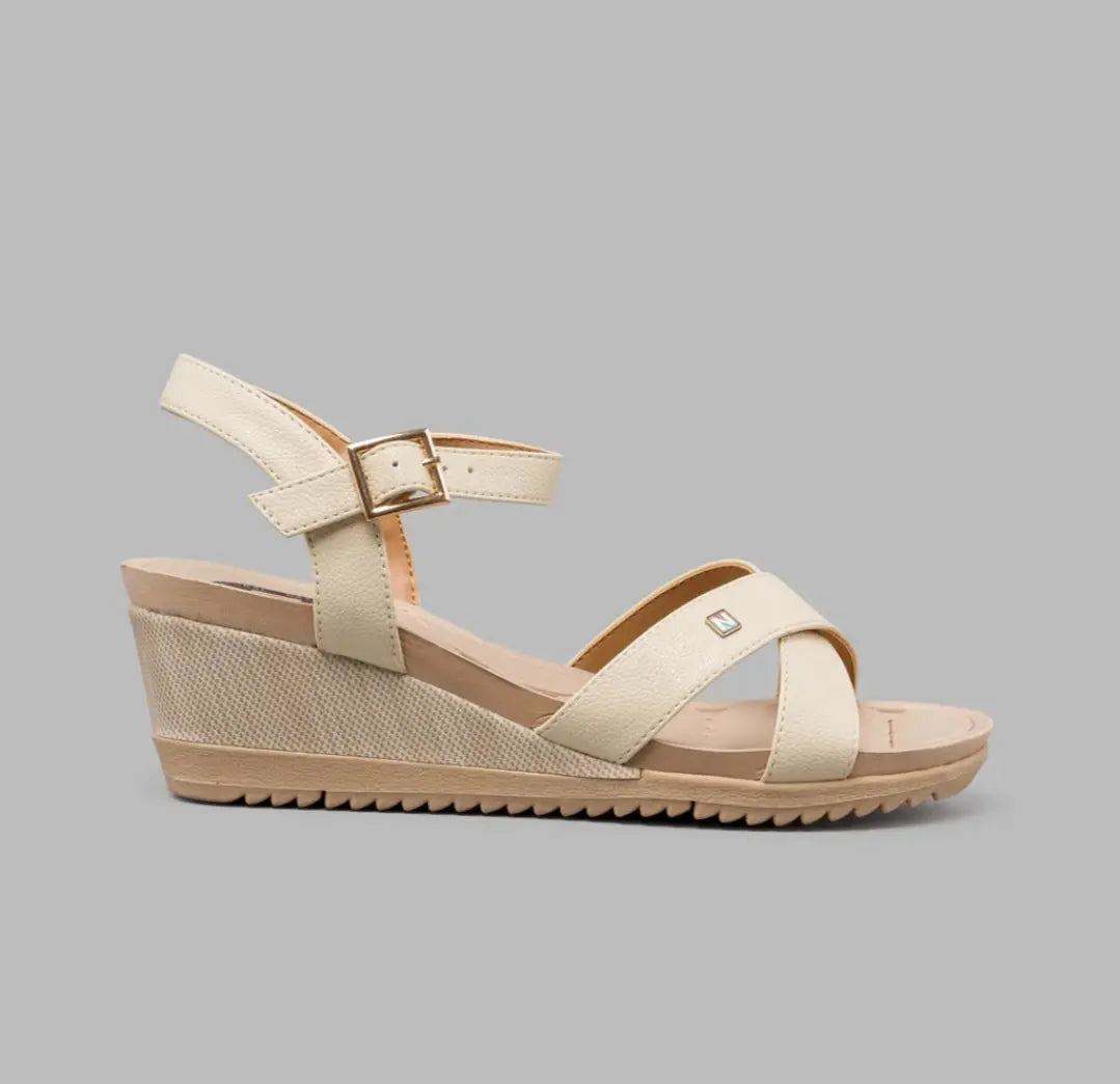 Sandalias Natural confort beige MokaBoutiqueCR