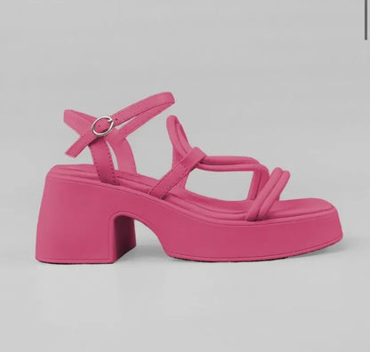 Sandalias Vegas Fuchsia pu MokaBoutiqueCR