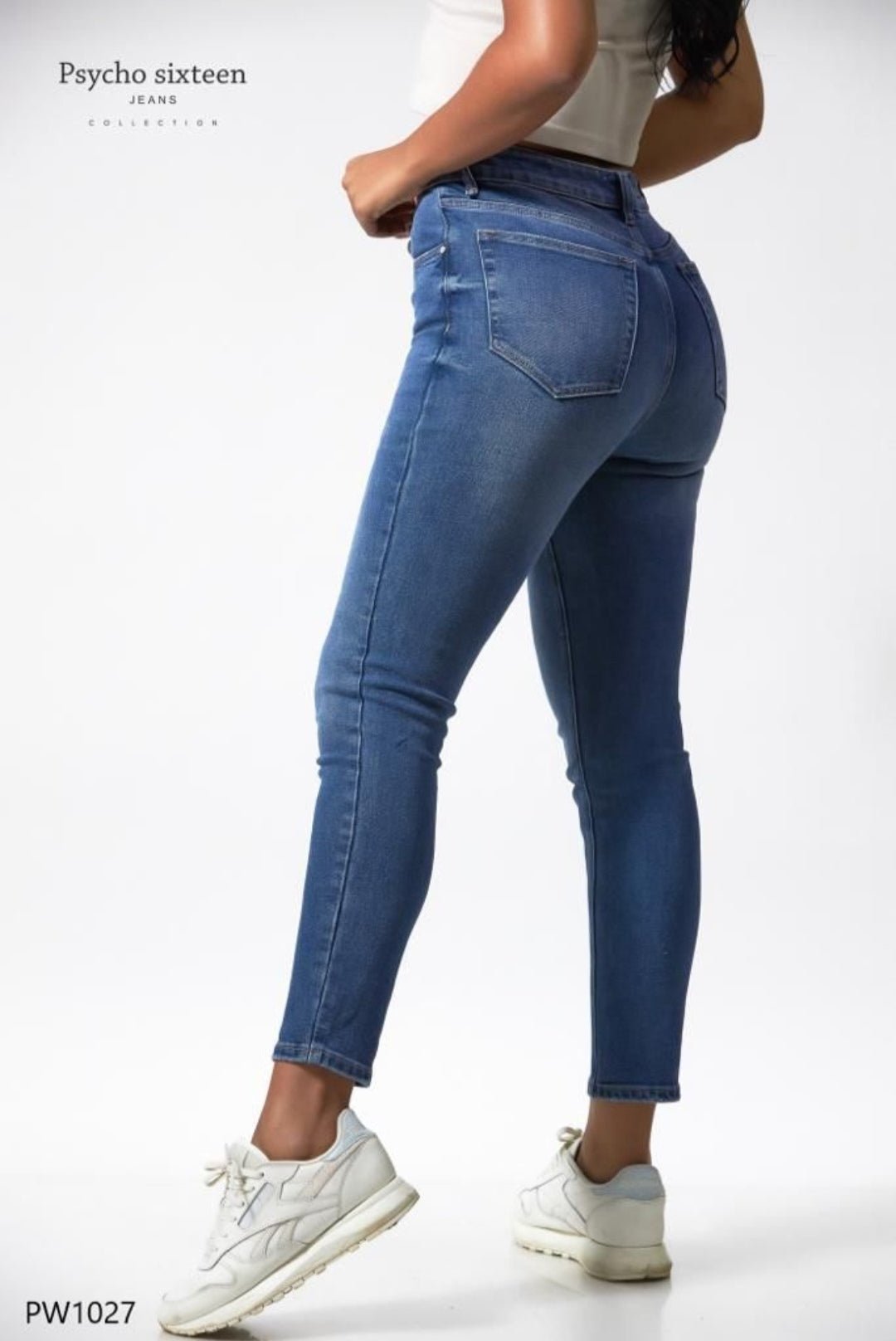 Pantalón High Rise Mom Fit - MokaBoutiqueCR